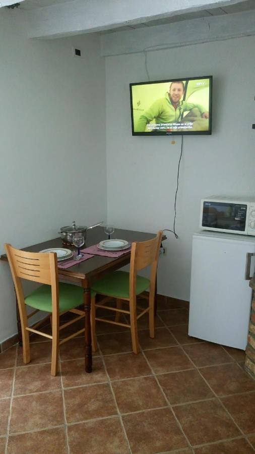 Apartmani Bartulasi Roč Exteriör bild