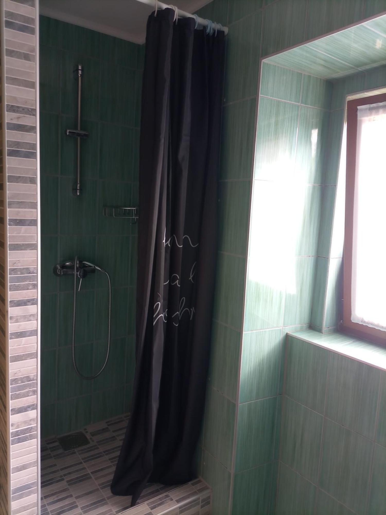 Apartmani Bartulasi Roč Exteriör bild