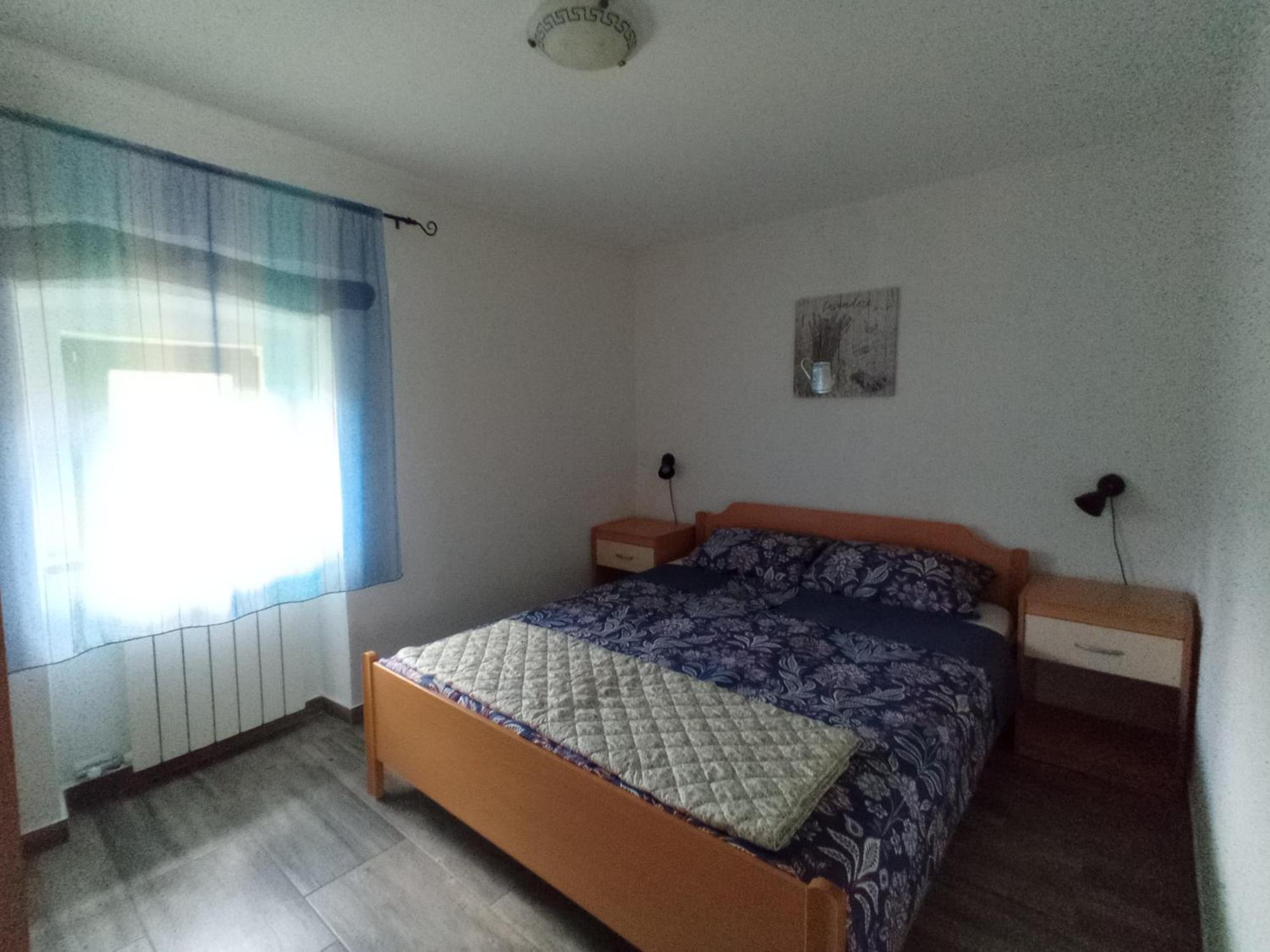 Apartmani Bartulasi Roč Exteriör bild